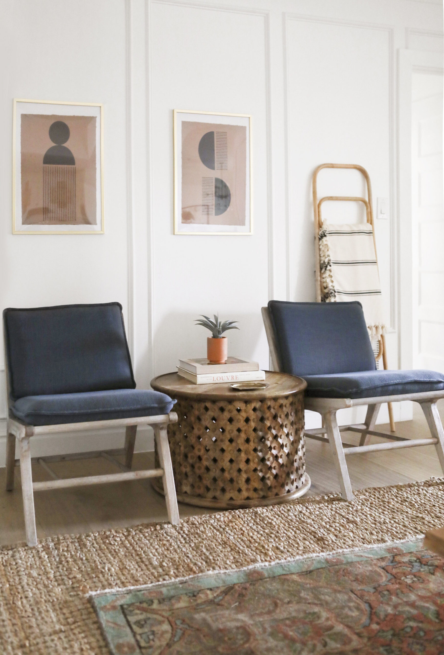 Block Prints (here and here) // Chairs (similar) // Accent Table // Blanket // Ladder (similar) // Jute Rug // Vintage Rug (similar option here)